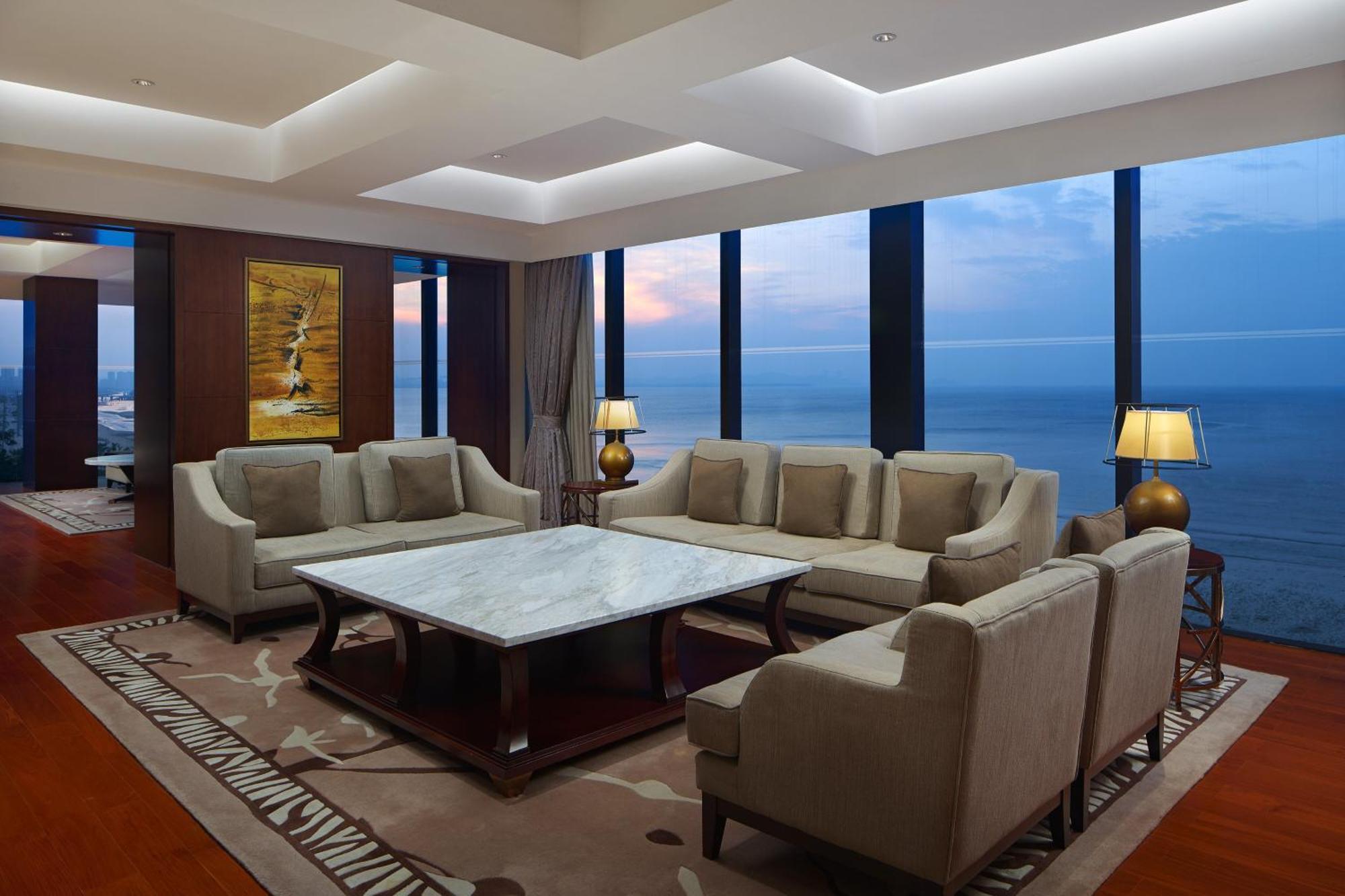 Sheraton Yantai Golden Beach Resort Exteriör bild